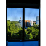 Siatka ochronna na okno montaż BEZINWAZYJNY