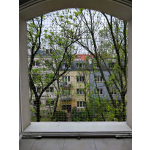 Wzmocniona siatka ochronna na okno dla kota montaż bez wiercenia