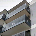 Montaż siatki ochronnej przeciw gołębiom na balkonie  Montaż siatki na balkon okno taras  Montaż zabezpieczeń przed ptakami  Mon