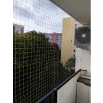 Siatki chroniące przed ptakami montaż