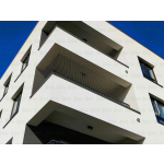 Montaż siatki na balkonie bez wiercenia