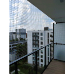 Montaż siatki na balkonie