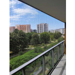 Wzmocniona siatka drutem dla kota na balkon bezinwazyjny montaż