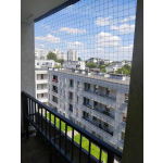 Siatki balkonowe na gołębie