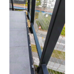 Zabezpieczenie kota przed wypadnięciem z balkonu