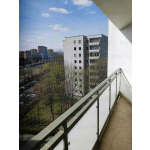 Siatka niewidoczna przeciw ptakom i gołębiom na balkon montaż Warszawa