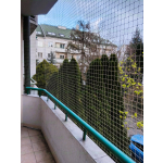 Wzmocniona siatka ochronna dla kota na balkon montaż Warszawa