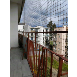 Montaż siatki dla kota na balkon bezinwazyjny